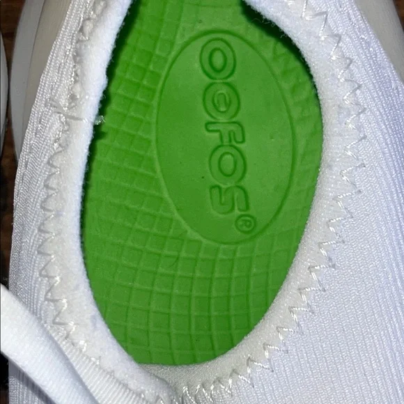 OOFOS OOMG sport LS Women's White Sneakers - Picture 7 of 10